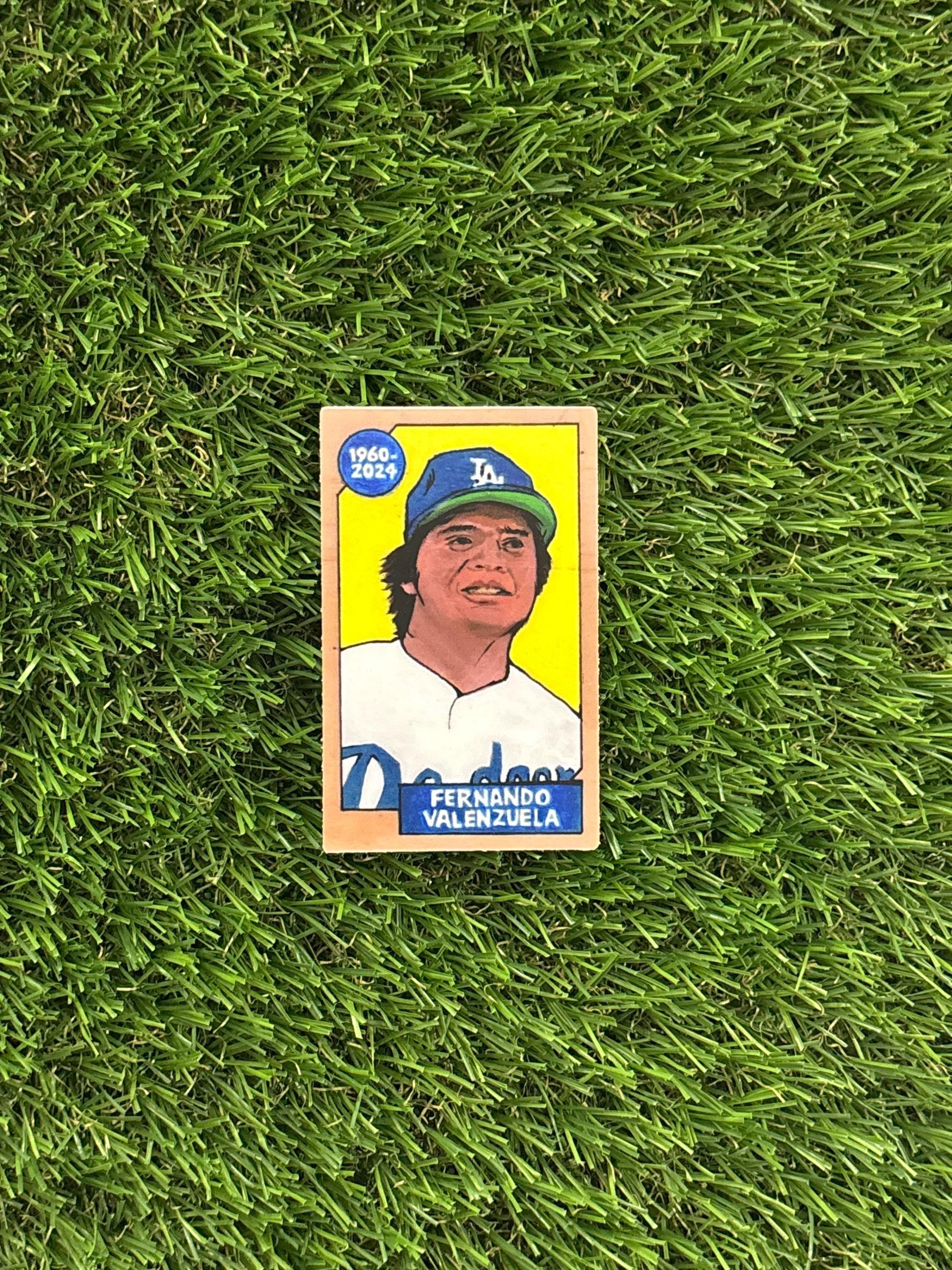 Fernando Valenzuela Mini Sticker Collectors Card (2 x 3 inch)