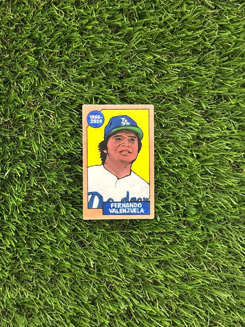 Fernando Valenzuela Mini Sticker Collectors Card (2 x 3 inch)